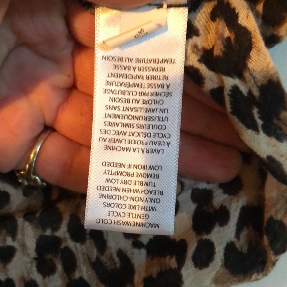 Pure Energy size  large leopard print button down with mandarin collar - Picture 12 of 13